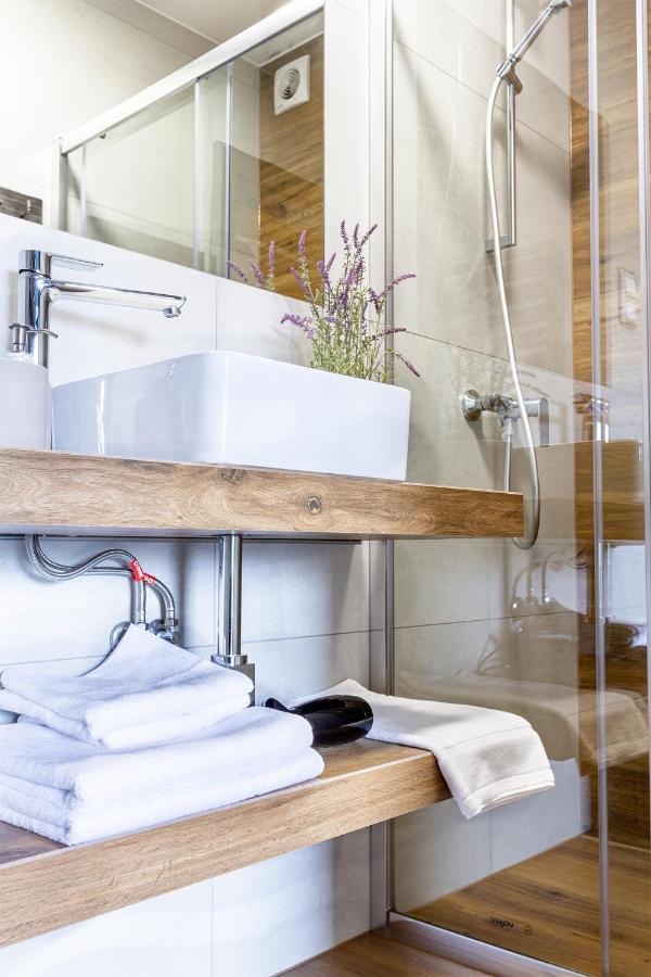 H&G Boutique Apartments オシフィエンチム エクステリア 写真