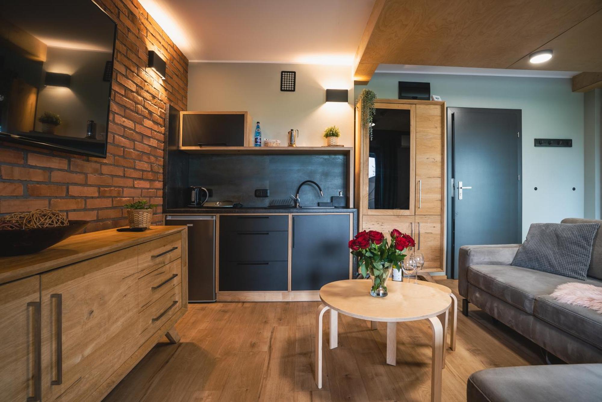 H&G Boutique Apartments オシフィエンチム エクステリア 写真
