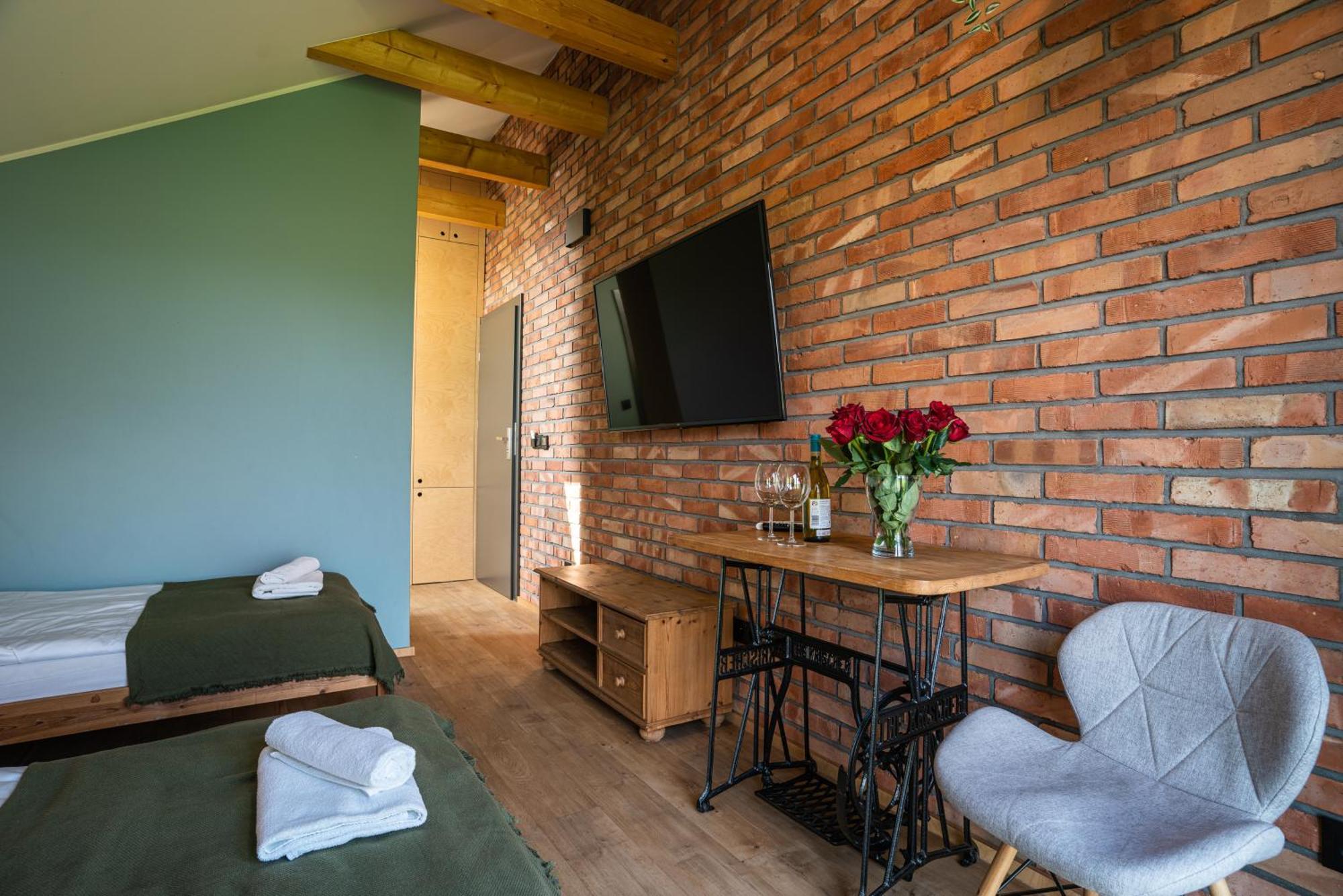 H&G Boutique Apartments オシフィエンチム エクステリア 写真